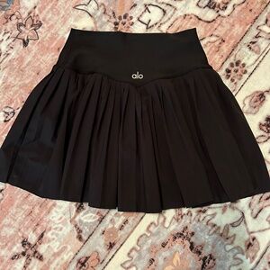 ALO Yoga black pleated skirt, Size XS, Like new